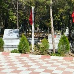 e-mezarlıkla binlerce kilometre uzaktan kabir ziyareti