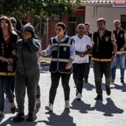 kuran bulunan odada cinsel ilişki kuran bulunan odada cinsel ilişki