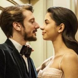 Beyza Şekerci'den eşi Engin Hepileri'ye ilan-ı aşk