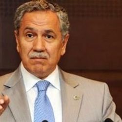 Ak Parti'nin genç vekilleri Bülent Arınç'a tepkili