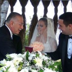 Ekmeleddin İhsanoğlu nikah şahidi oldu