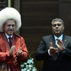 Erdoğan'a fahri profesörlük unvanı verildi