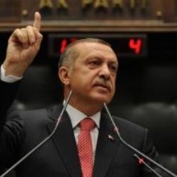 Erdoğan: Kendi ırkını övmek şeytandandır