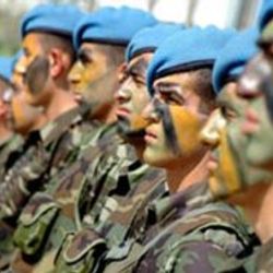 Askere gidildiğinde imzalatılan taahhütname güldürüyor