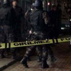 İstanbul'da şafak operasyonu