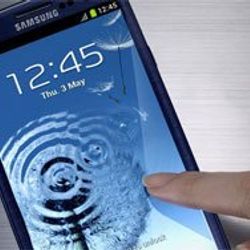 Merakla beklenen Samsung S4'ün özellikleri