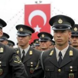 Astsubayların haklı isyanı