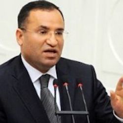 Bekir Bozdağ'dan anadilde savunma açıklaması