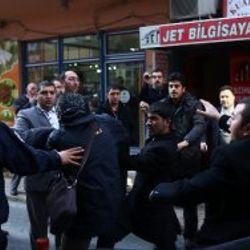 Bahçeli'nin Silivri ziyaretinde gazetecilere saldırı
