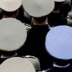 Türk askeri ahlaksız kişiyle düşüp kalkmaz