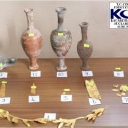 Tarihi eseri polise satmak istediler
