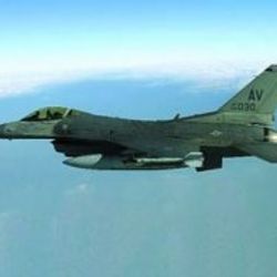 Diyarbakır'da savaş uçağı pistten çıktı