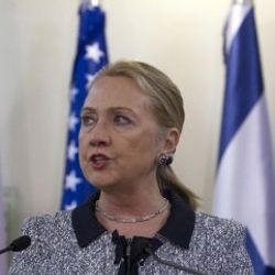 Clinton'dan Maliki'ye istifa çağrısı