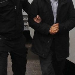 10 yıldır aranan PKK üyesi zanlı oyun oynarken yakalandı