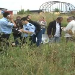 Bursa'da köpek ararken ceset buldular İZLE
