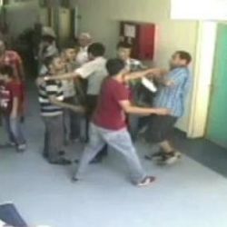 Tacizciye linç girişimi kamerada İZLE