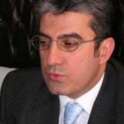 CHP'li başkanlar Paris'e gidiyor