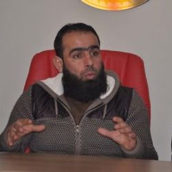 Türkmen komutan: Suriyeliler kaçmasın gelsin savaşsın