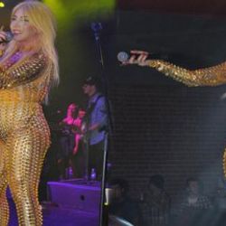 Hande Yener'in ilginç kıyafeti İZLE