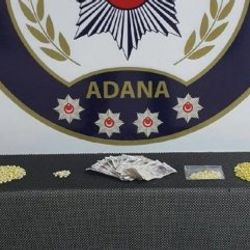 Suriyeli sığınmacının evinde 800 uyuşturucu hap