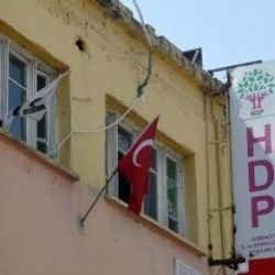 Osmaniye'de HDP eş başkanı tutuklandı