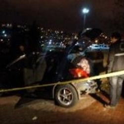 Kar maskeli hırsızlar polisten kaçmayı başardı