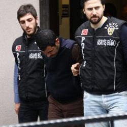 Araba hırsızları Beşiktaş'ta yakalandı
