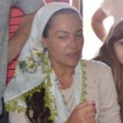 Hülya Avşar gündelikçi oldu