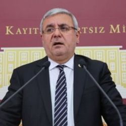 Metiner: Şımarık PKK yanlış bir hesabın içerisinde