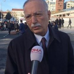 Ekmeleddin İhsanoğlu Kudüs zirvesine katıldı