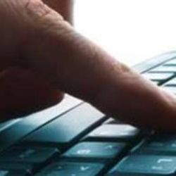İnternet kimliğimizi yeniden biçimlendiriyor