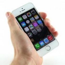 Akıllı telefonlarda yurt dışı seçeneğine ek maliyet