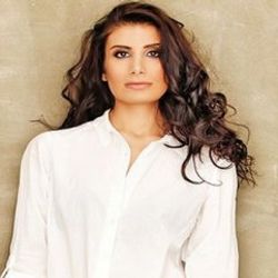 İrem Derici rekora doymuyor