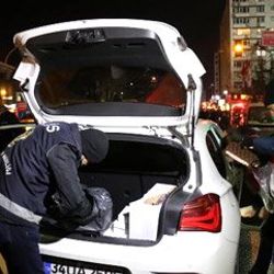 İstanbul'da polisten 'huzur' denetimi