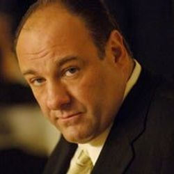 Soprano Gandolfini'ye babalar gibi cenaze töreni -Video