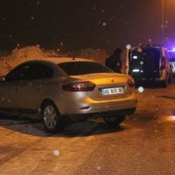 16 yaşındaki sürücü polisten kaçarken kaza yaptı
