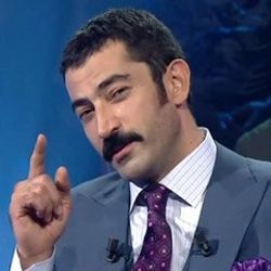 Kenan İmirzalıoğlu Kim Milyoner Olmak İster'i sundu