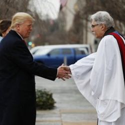 Trump ailesinden kilise ziyareti