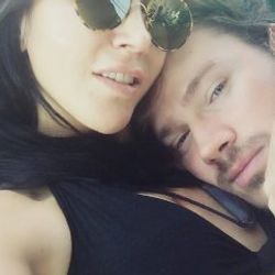 Hande Yener'den takipçisine sert yanıt