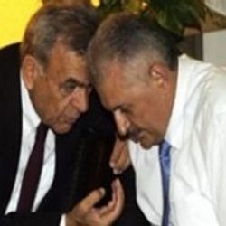 Kocaoğlu: Hükümet üyeleriyle etle tırnak gibiyiz