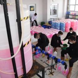 Öğrenciler 600 ton temizlik malzemesini üretip satıyor