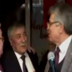 Mikrofon açık unutuldu: CHP'liler müezzine hakaret etti