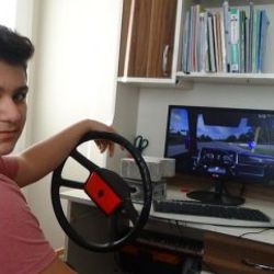 Osmaniye'de lise öğrencisinden yerli oyun konsolu