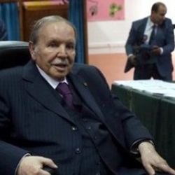 Cezayir'de ordudan Buteflika'ya son çağrı