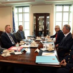 Hulusi Akar, ABD'li mevkidaşını uyardı