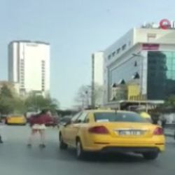 Orhan Gencebay'ın oğlunun bıçaklı saldırıya uğradığı o an