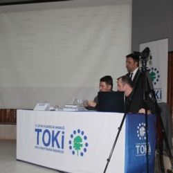 TOKİ, Ağrı'da hak sahiplerini kurayla belirledi