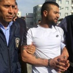 Gaziantep'te polise çarpan sürücü yakalandı