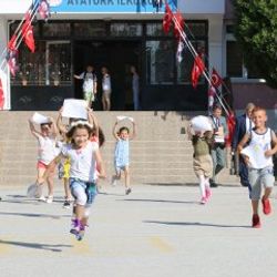 18 milyon öğrencinin karne heyecanı