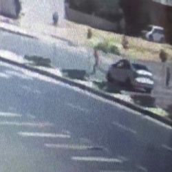 Gaziantep’te otomobil 10 yaşındaki çocuğa çarptı